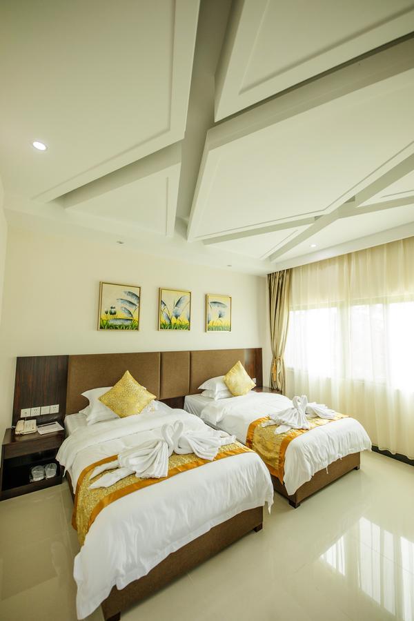 Jing Pin Hotel Koror Exterior foto