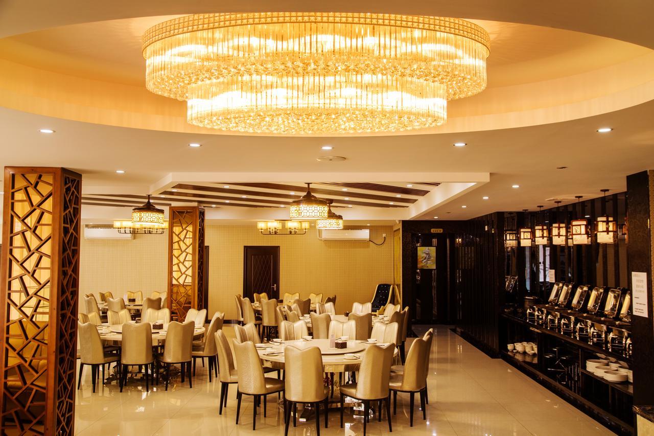 Jing Pin Hotel Koror Exterior foto